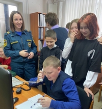 Члены клуба ДЮП «ОГНЕБОРЕЦ» – сегодня они волонтеры, возможно завтра они станут спасателями.