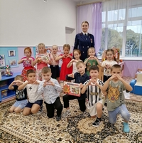 Урок безопасности с «Маленькими спасателями»