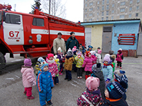 Чусовское отделение  ВДПО в гостях у воспитанников детского сада