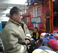 Экскурсия  будущих первоклассников в пожарную часть Кудымкара