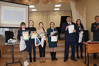 Представители Нытвенского отделения ВДПО приняли участие в праздновании Дня спасателя