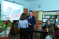 Председатель Октябрьского отделения ВДПО принял участие в  торжественном мероприятии, посвященном вручению паспортов юным жителям района