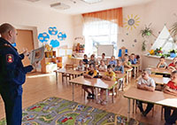 Занятия в Частинском детском саду
